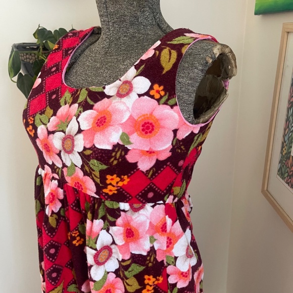 Vintage 70s Floral Maxi Dress – Boho Sleeveless Empire Waist - Picture 3 of 9